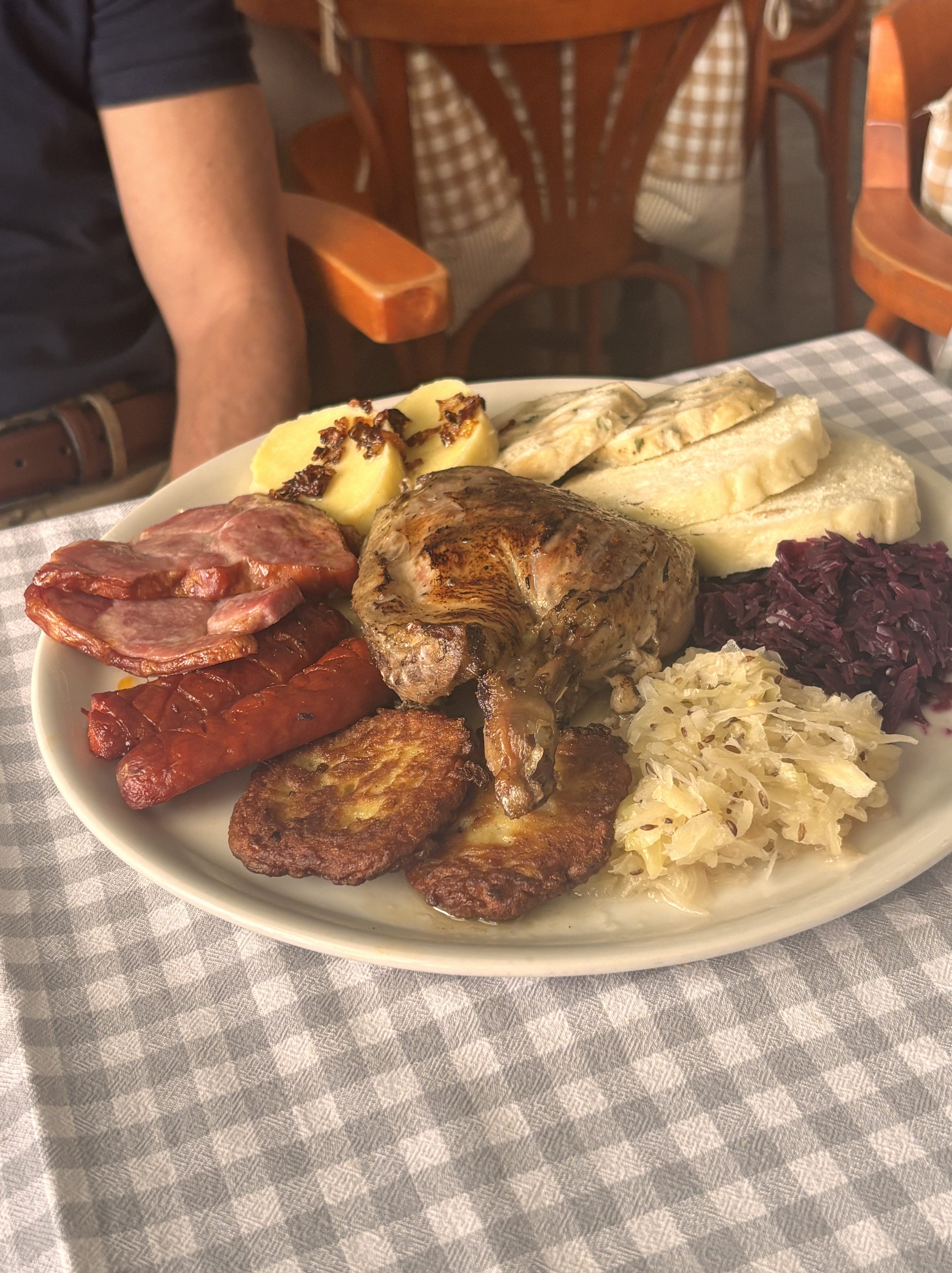 eating in Prague